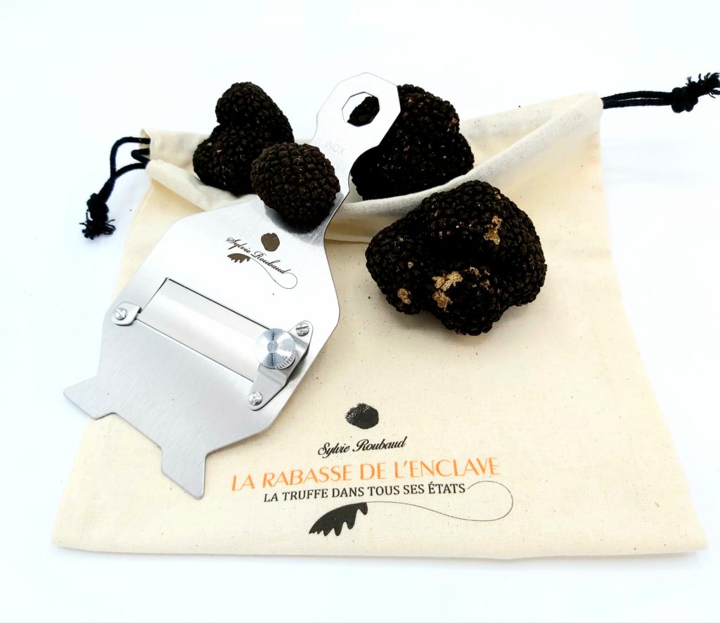 Truffe de bourgogne avec mandoline